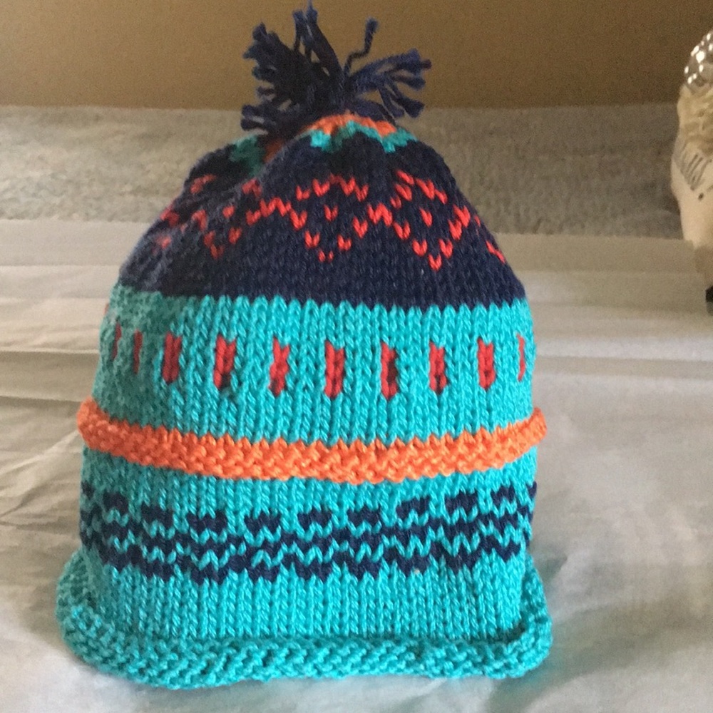 Child’s hat..